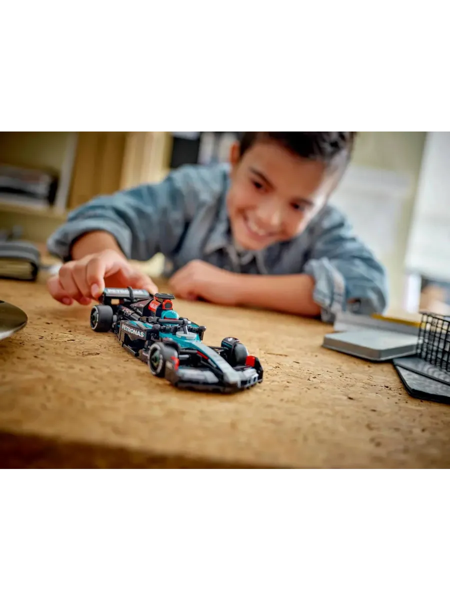 Конструктор Speed Champions 77244 Mercedes-AMG F1 W15 — фото 7