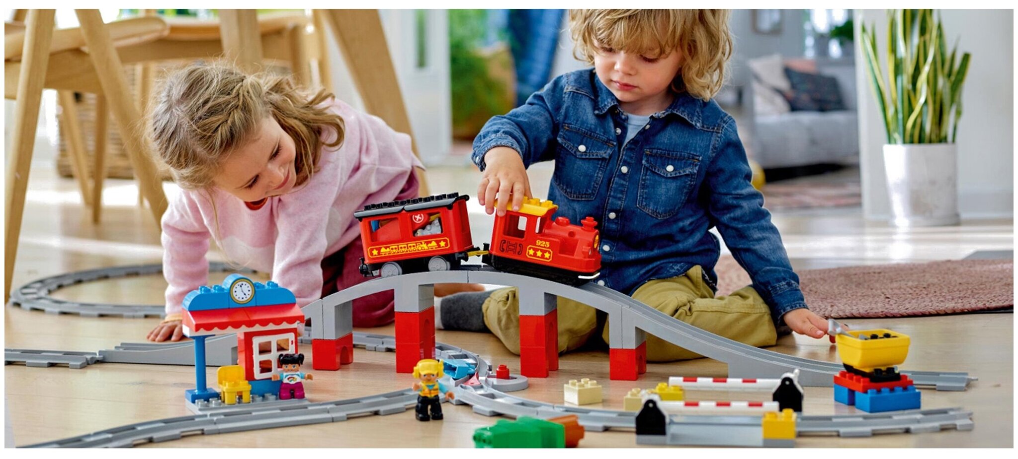 Конструктор LEGO DUPLO Town 10874 Поезд на паровой тяге — фото 4
