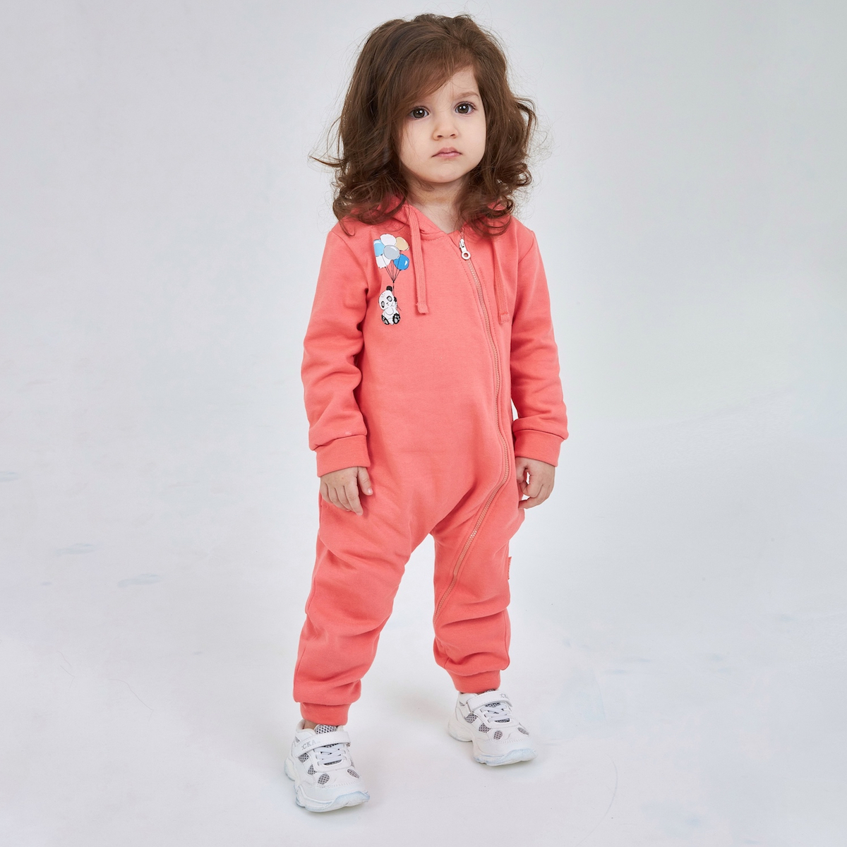 Персиковый комбинезон для девочки из футера KOGANKIDS — фото 4