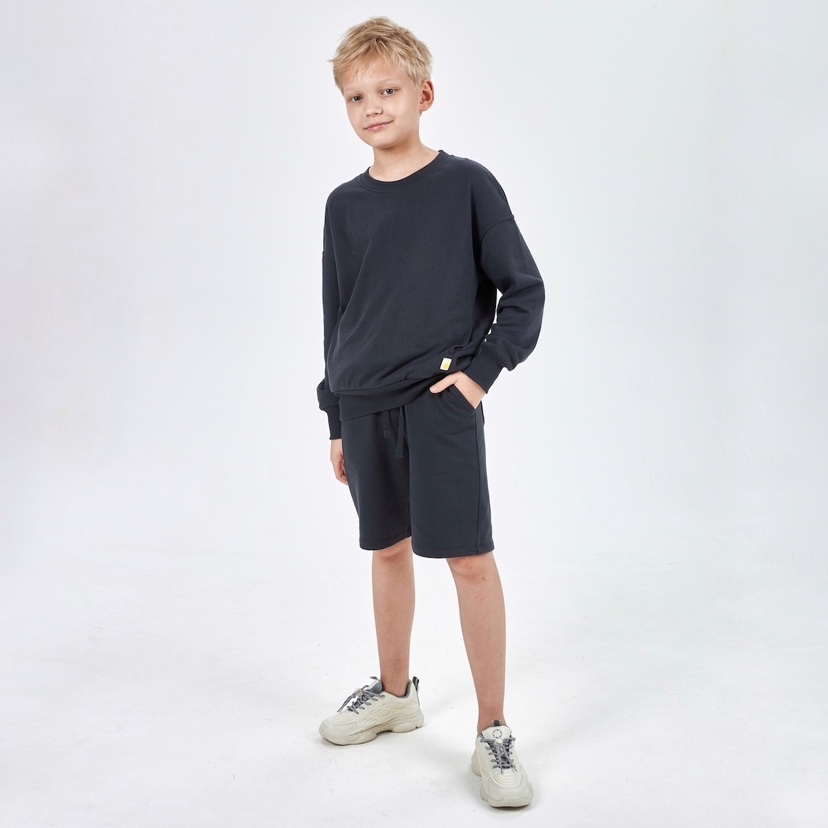Комплект для мальчика из джемпера и шорт KOGANKIDS — фото 16