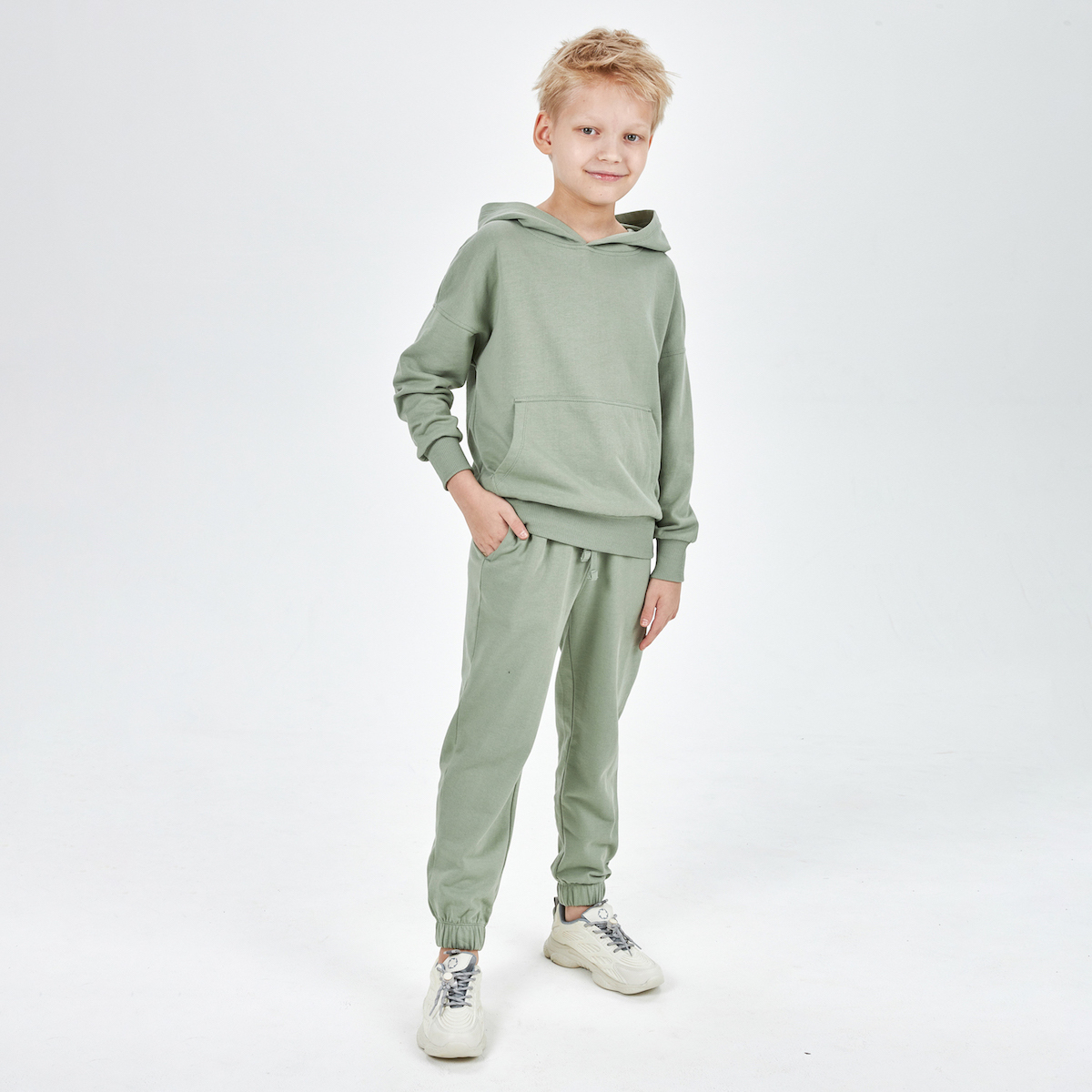 Комплект для мальчика из джемпера и брюк KOGANKIDS — фото 12