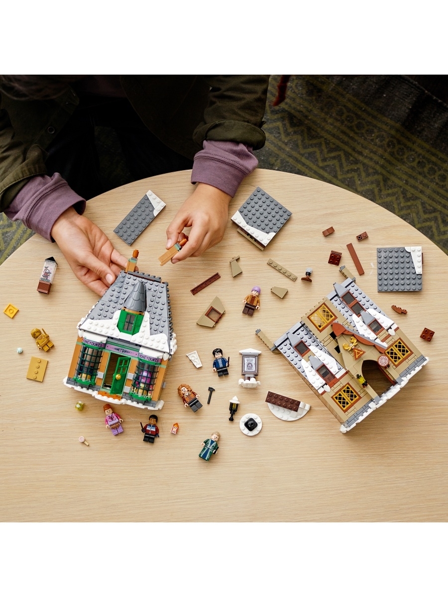 Конструктор LEGO Harry Potter 76388 Визит в деревню Хогсмид — фото 7