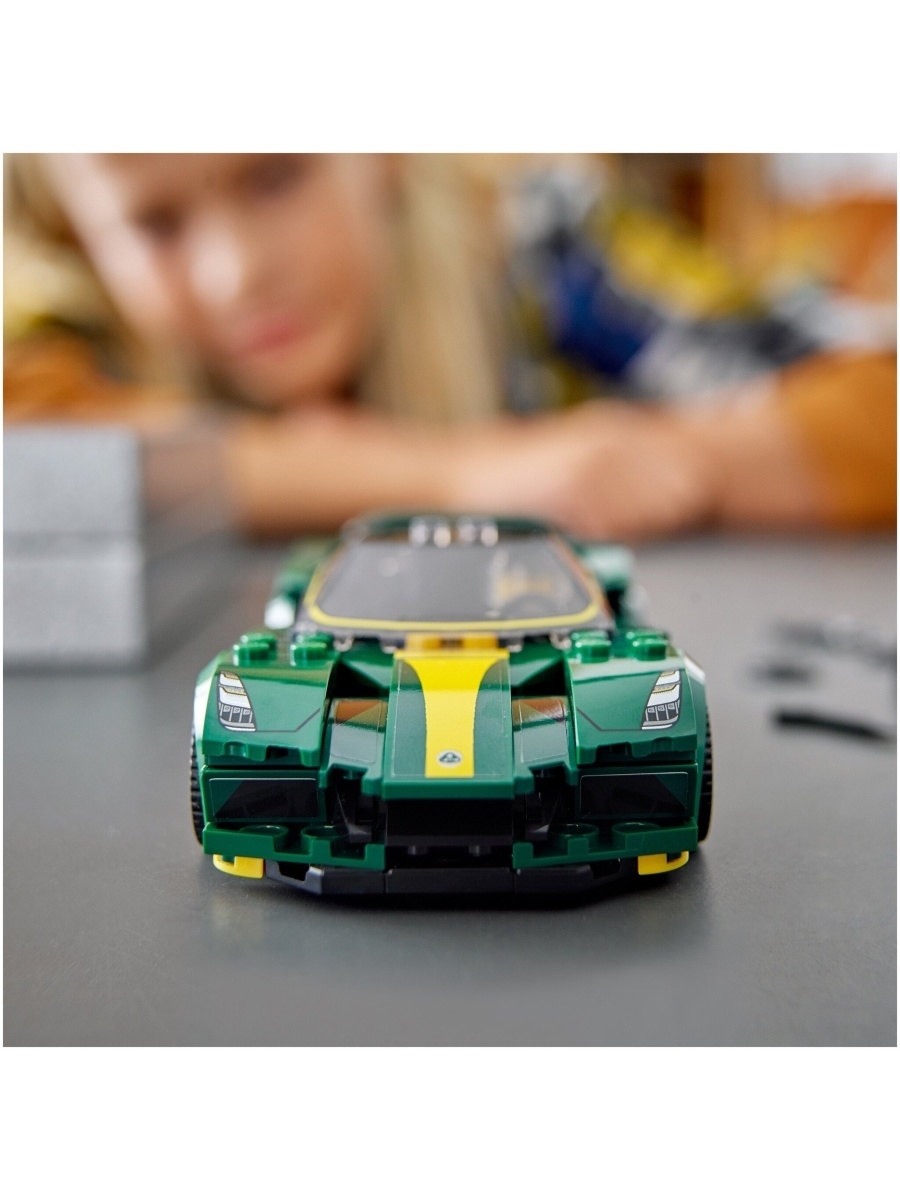 Конструктор LEGO Speed Champions 76907 Lotus Evija — фото 18