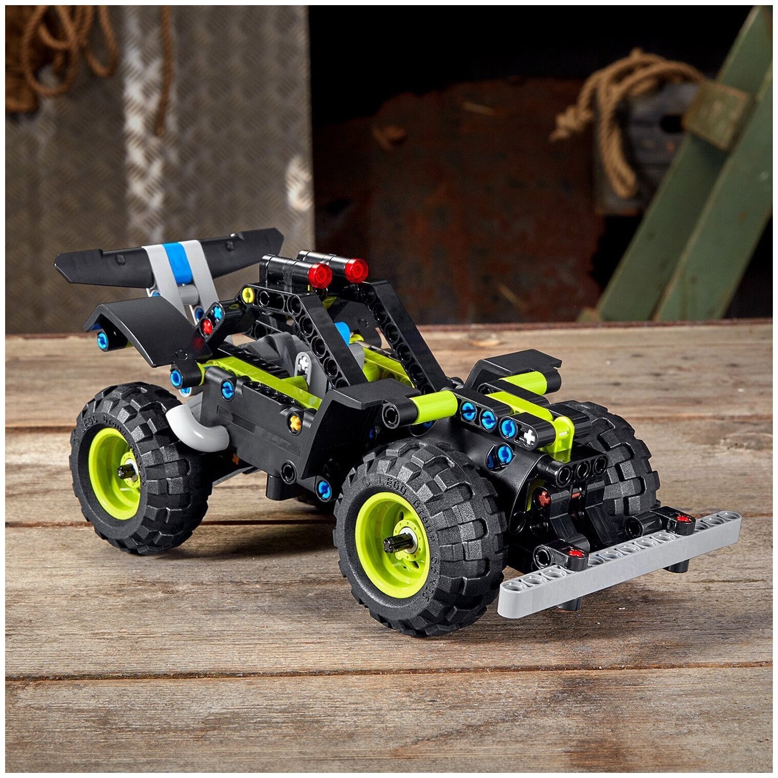 Конструктор LEGO Technic 42118 Monster Jam Grave Digger — фото 6
