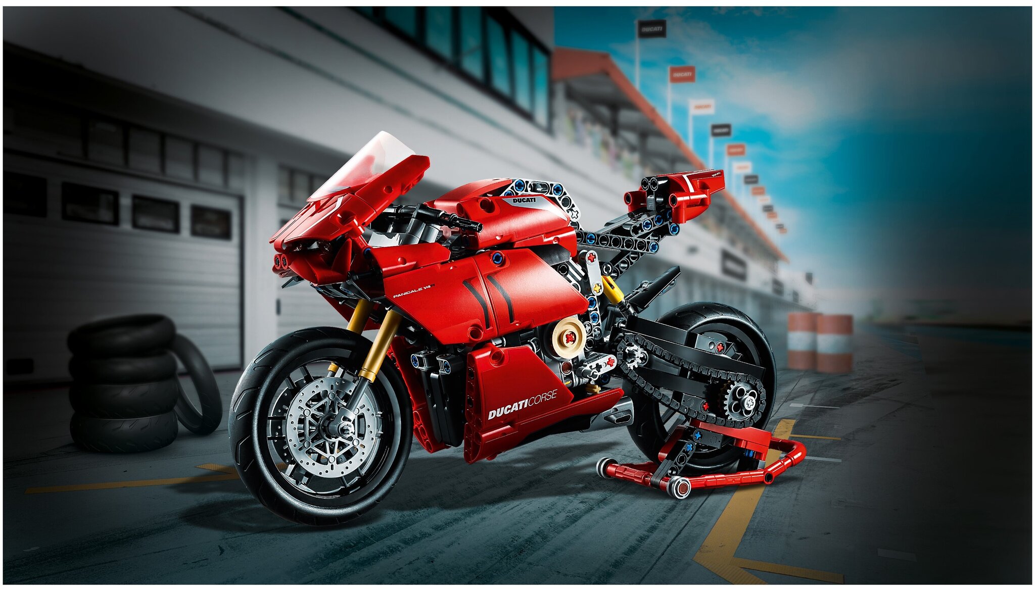 Конструктор LEGO Technic 42107 Ducati Panigale V4 R — фото 12