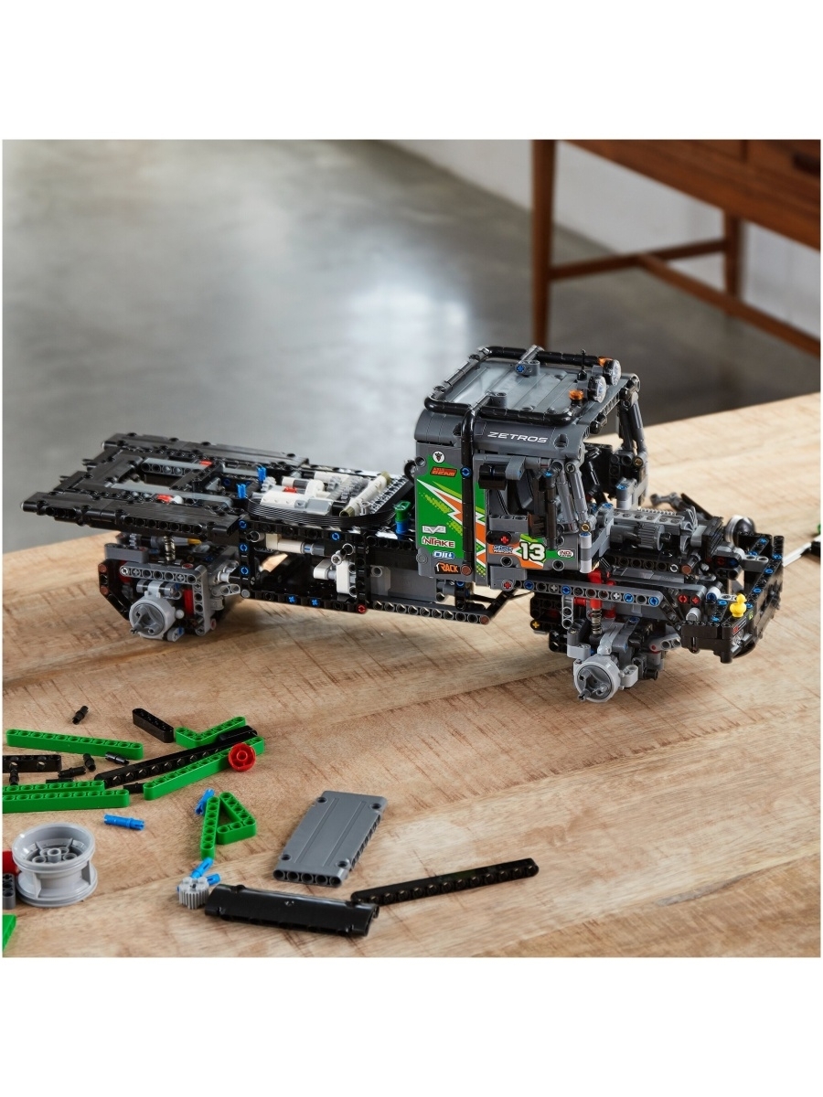 Конструктор LEGO Technic 42129 Полноприводный грузовик-внедорожник Mercedes-Benz Zetros — фото 29