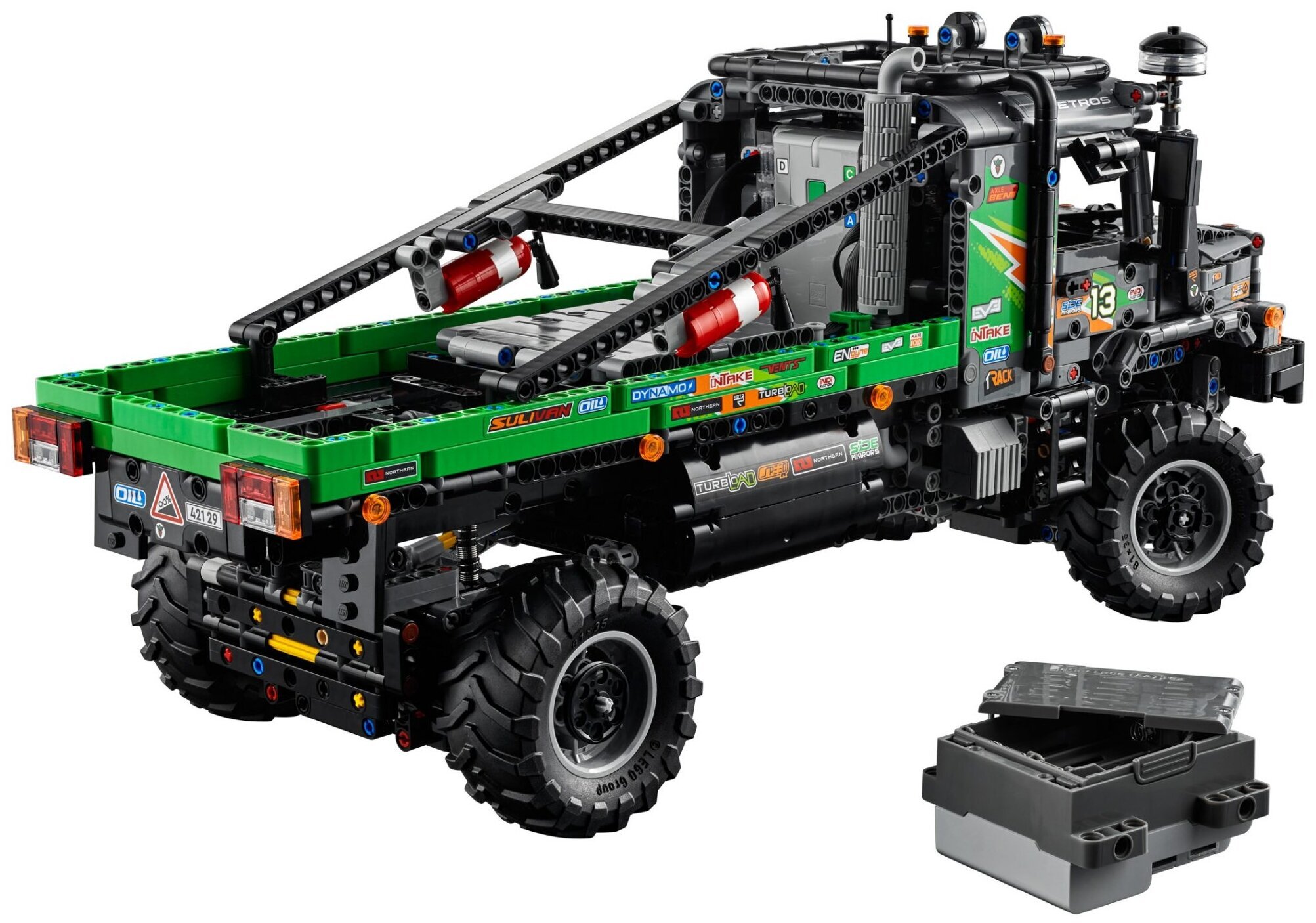 Конструктор LEGO Technic 42129 Полноприводный грузовик-внедорожник Mercedes-Benz Zetros — фото 15