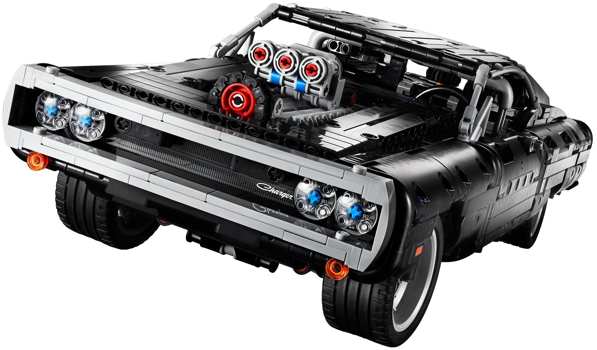 Конструктор LEGO Technic 42111 Dodge Charger Доминика Торетто — фото 4
