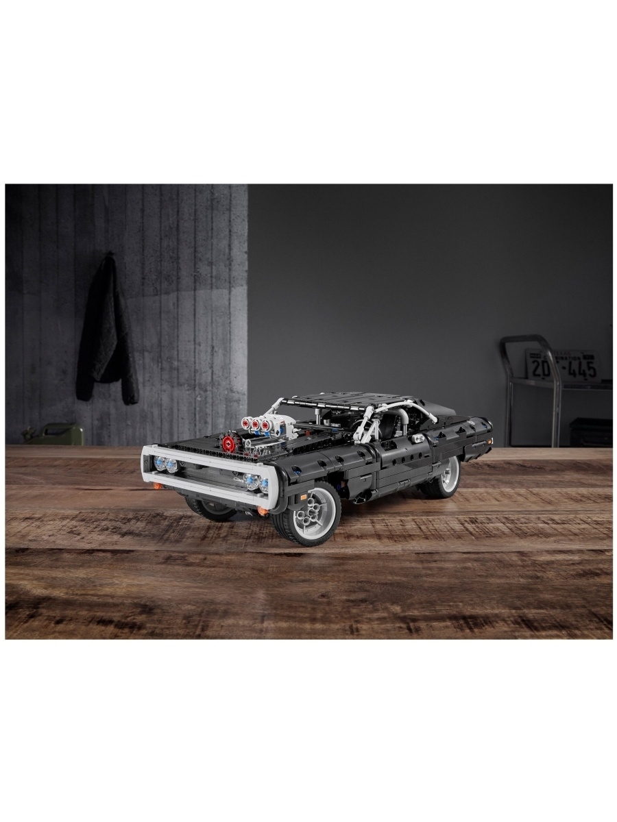Конструктор LEGO Technic 42111 Dodge Charger Доминика Торетто — фото 39