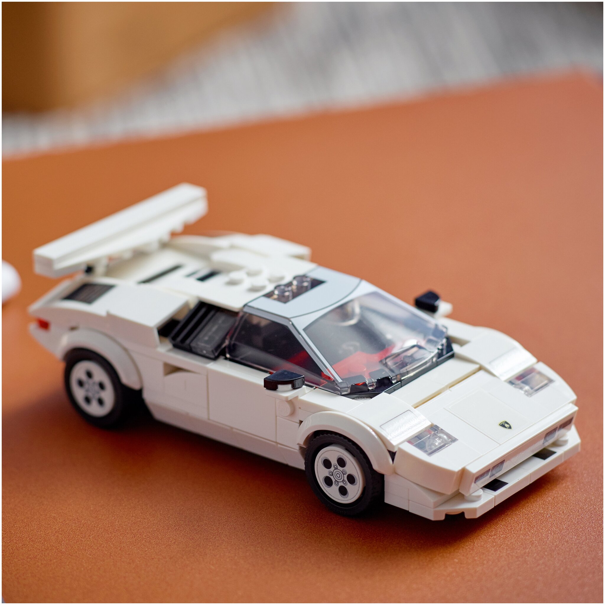 Конструктор LEGO Speed Champions 76908 Lamborghini Countach — фото 9