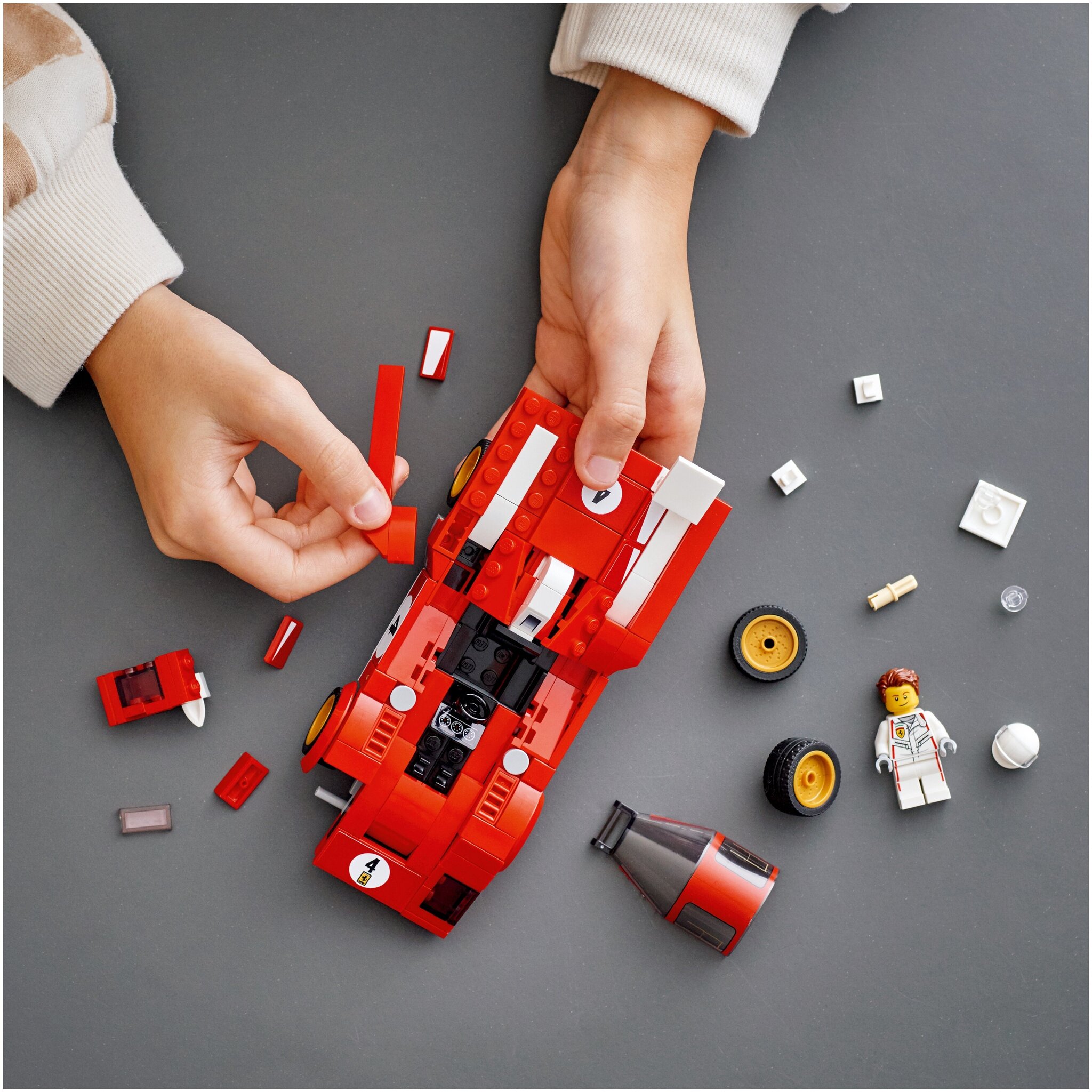 Конструктор LEGO Speed Champions 76906 1970 Ferrari 512 M — фото 6