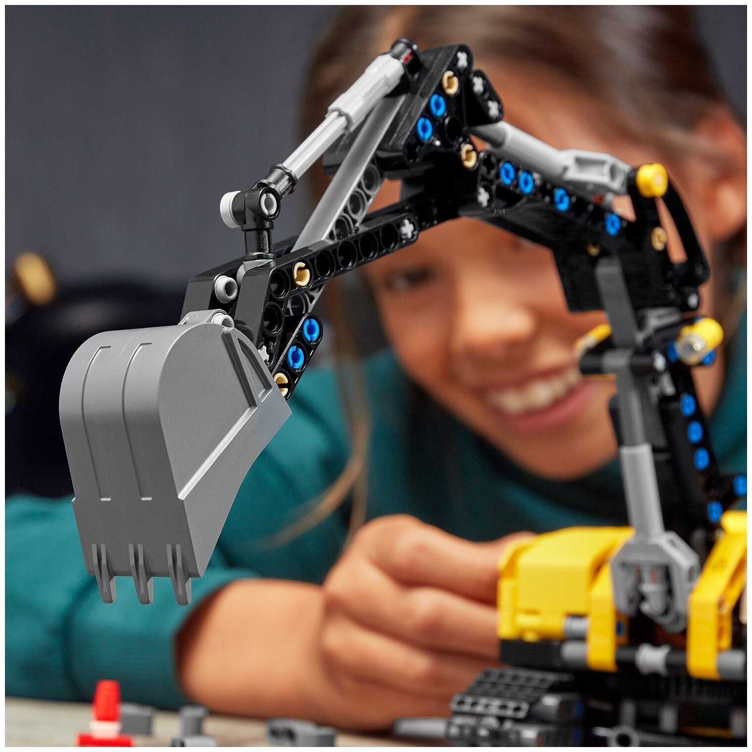 Конструктор LEGO Technic 42121 Тяжелый экскаватор — фото 19