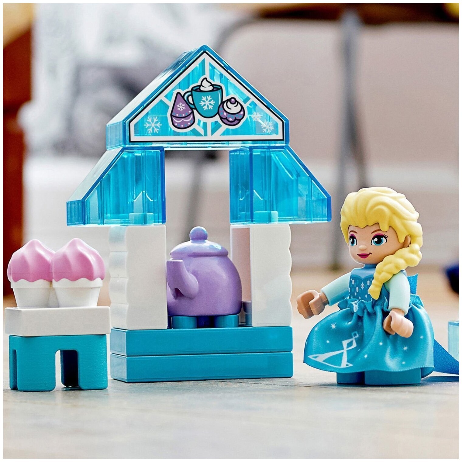 Конструктор LEGO DUPLO Disney Princess 10920 Чаепитие у Эльзы и Олафа — фото 7