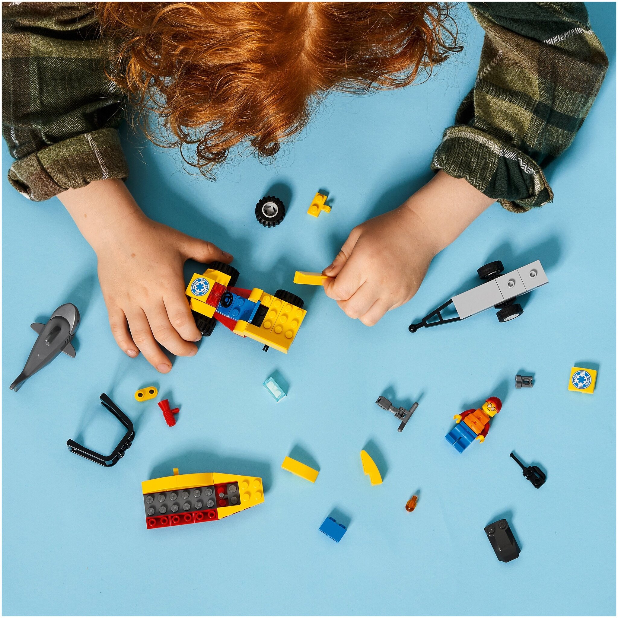 Конструктор LEGO City 60286 Пляжный спасательный вездеход — фото 11