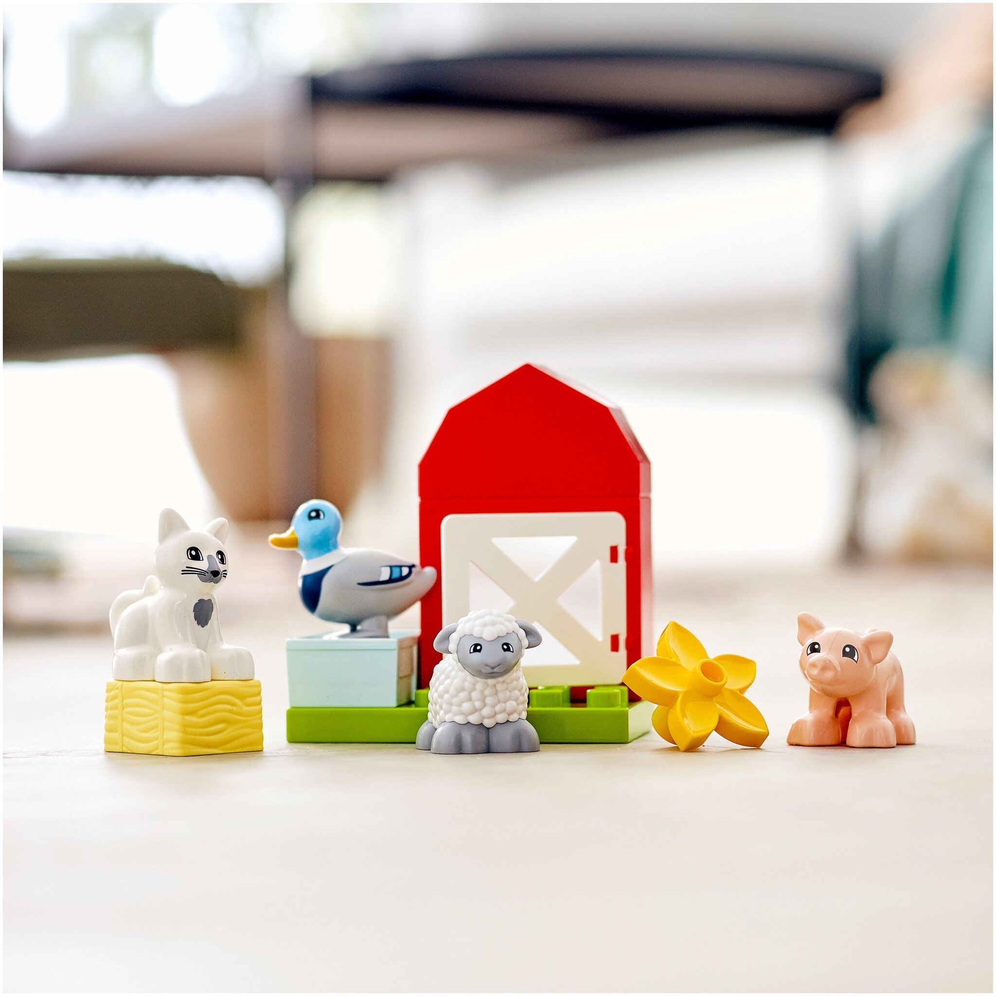 Конструктор LEGO DUPLO Town 10949 Уход за животными на ферме — фото 15