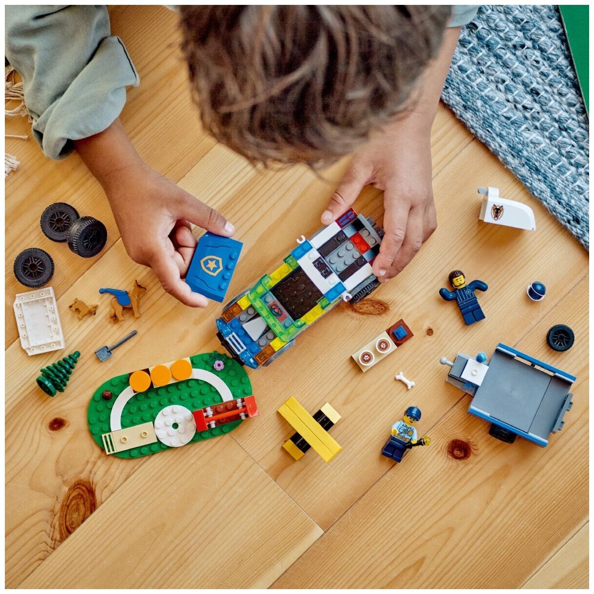 Конструктор LEGO City 60369 Дрессировка полицейской собаки — фото 9