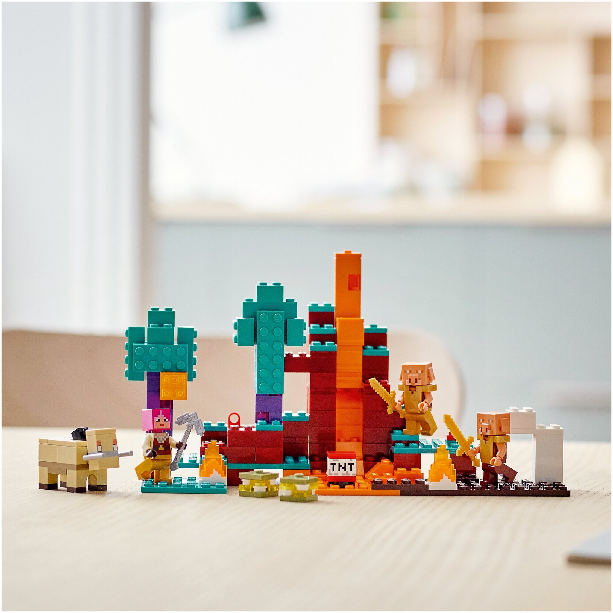 Конструктор LEGO Minecraft 21168 Искажённый лес — фото 15