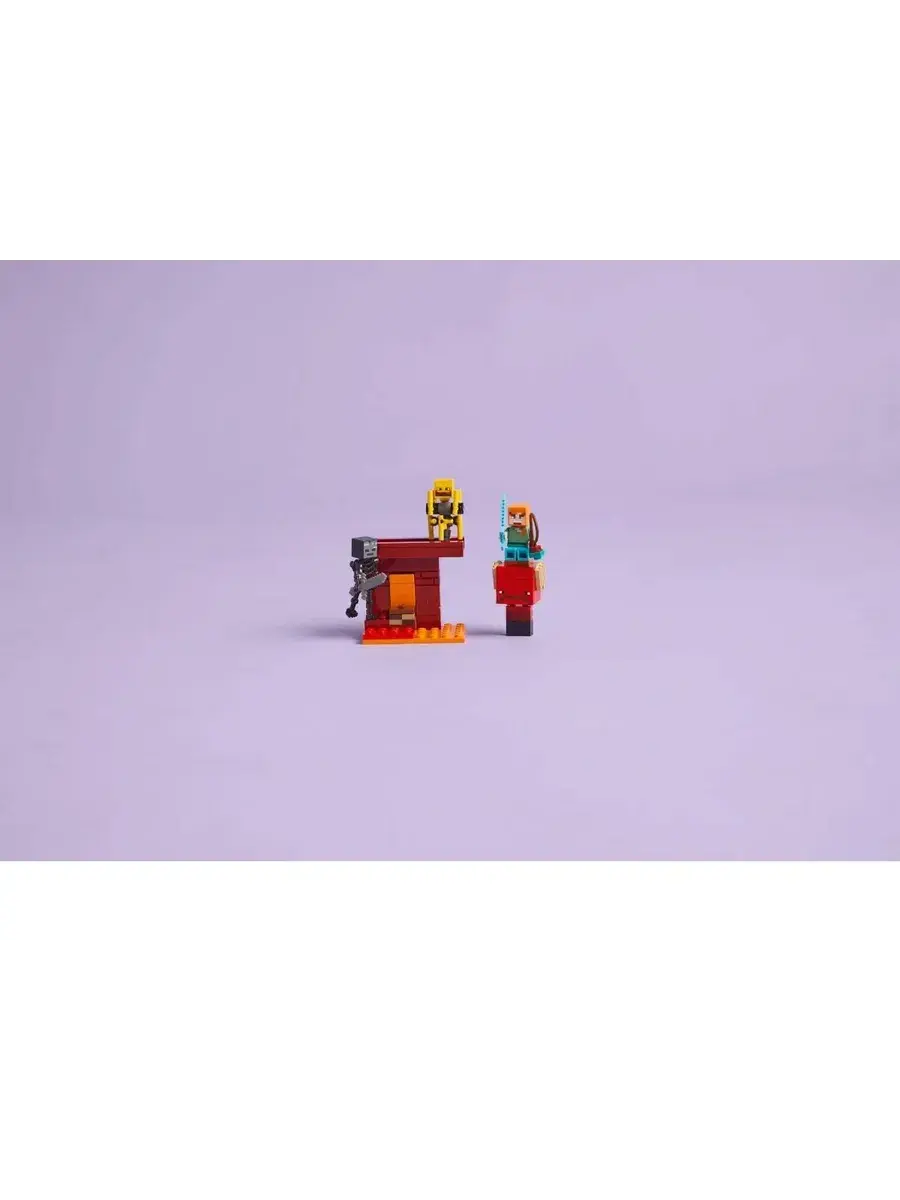 Конструктор Minecraft 21266 Битва у портала в Незер — фото 4